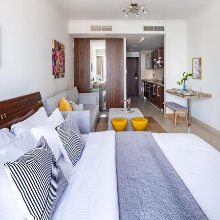 Ferienwohnung Frank Porter - Goldcrest Executive Dubai Exterior foto