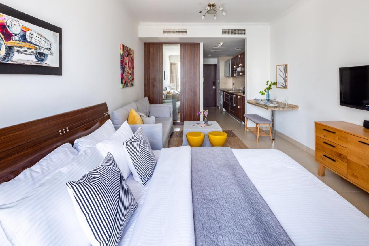 Ferienwohnung Frank Porter - Goldcrest Executive Dubai Exterior foto