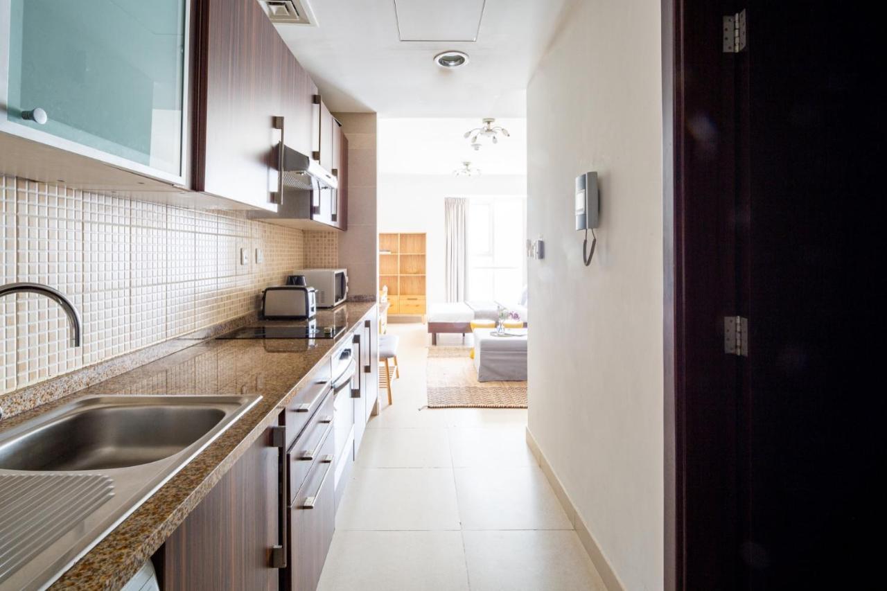 Ferienwohnung Frank Porter - Goldcrest Executive Dubai Exterior foto